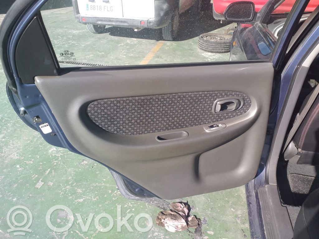 Takaoven verhoilu