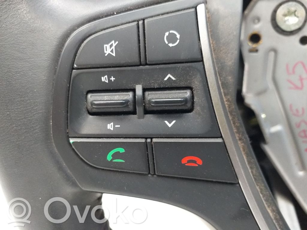 Volant   C8160TRY