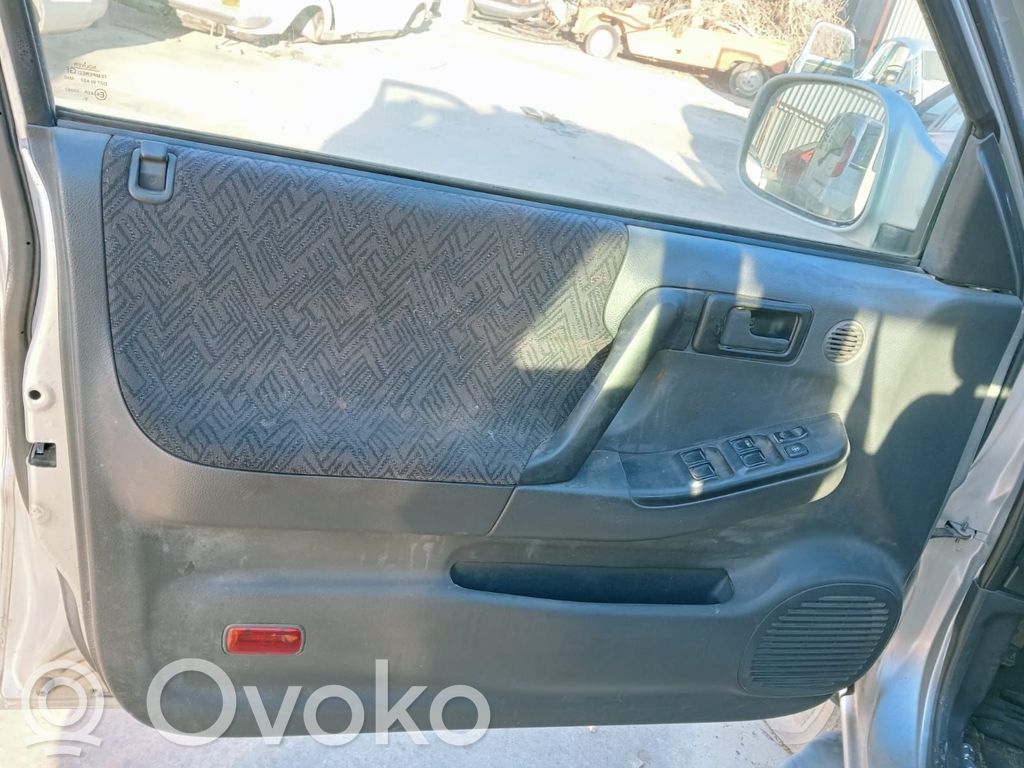 Macara ușă față cu motor