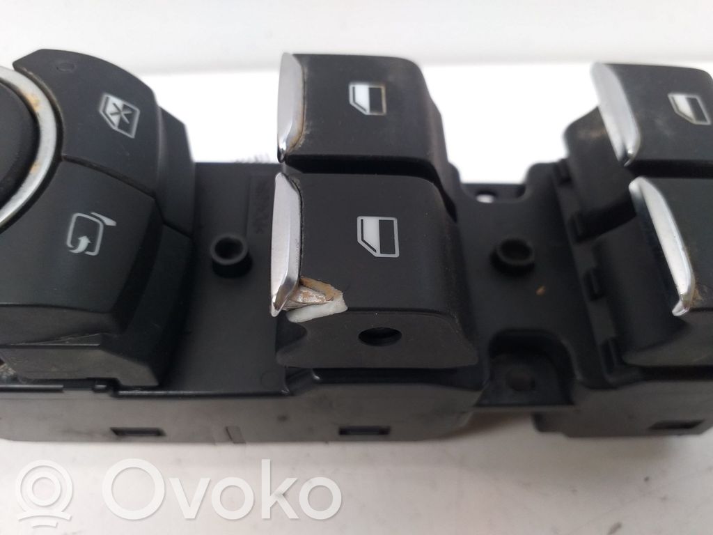 Interruptor del elevalunas eléctrico   H1BT14540DC
