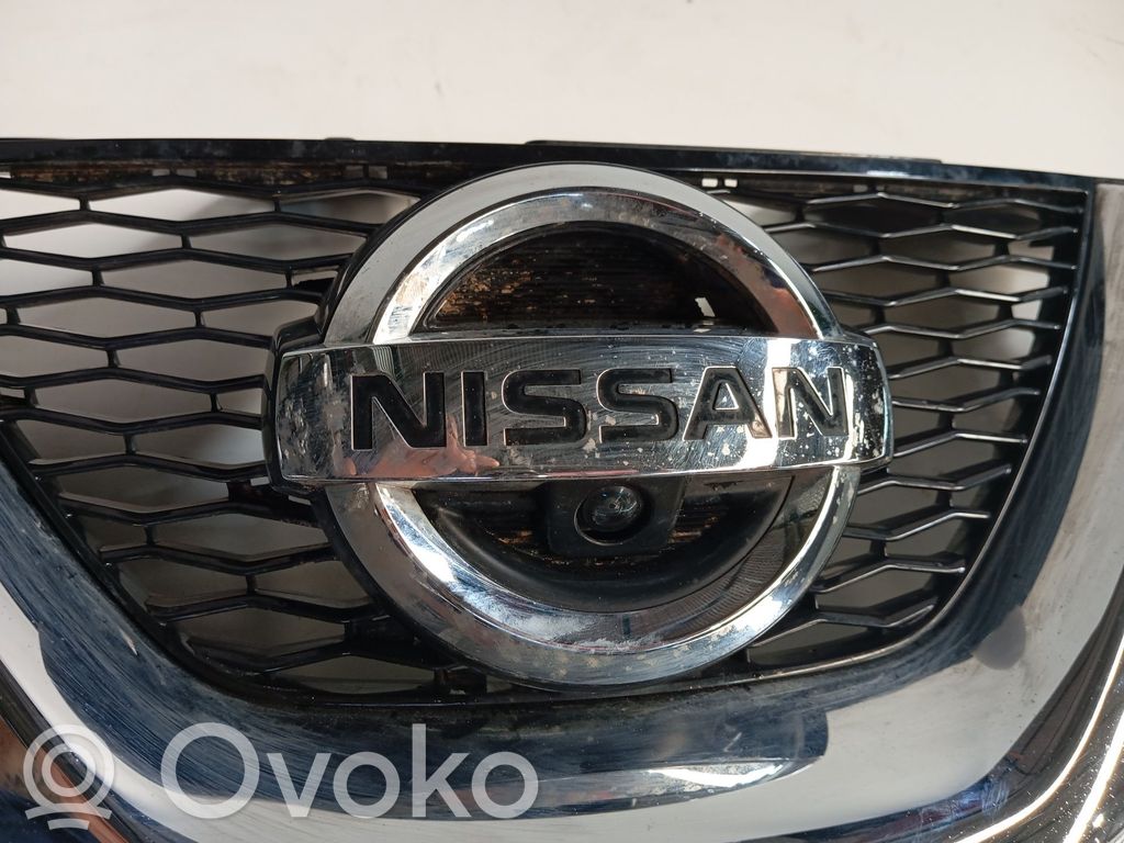Nissan X-Trail T32 Rejilla delantera