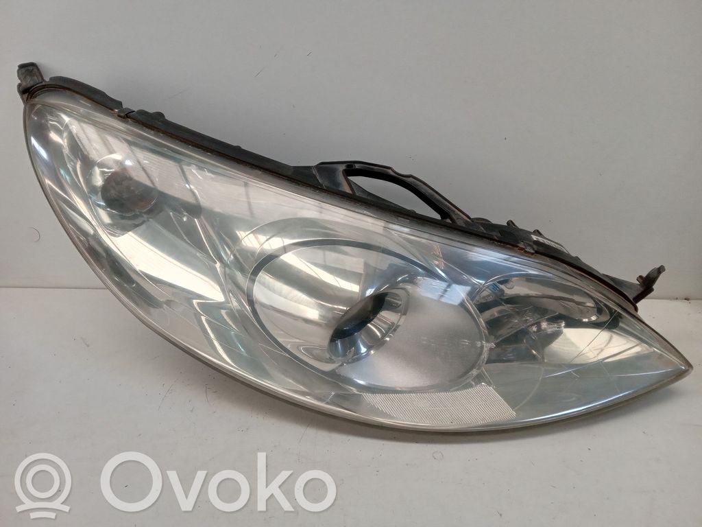 Peugeot 407 Faro/fanale