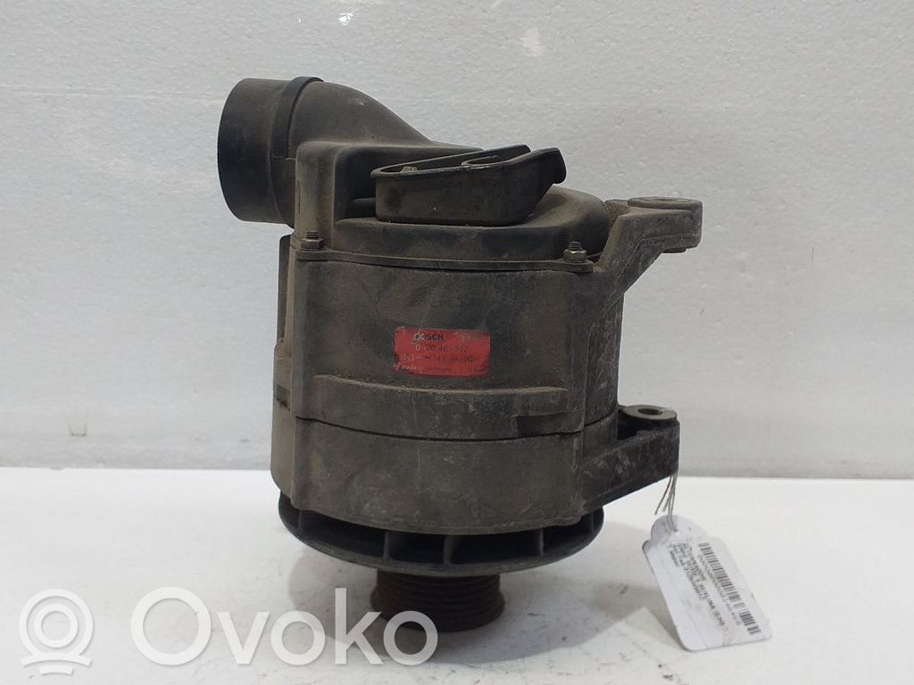 BMW 5 E34 Generator/alternator 