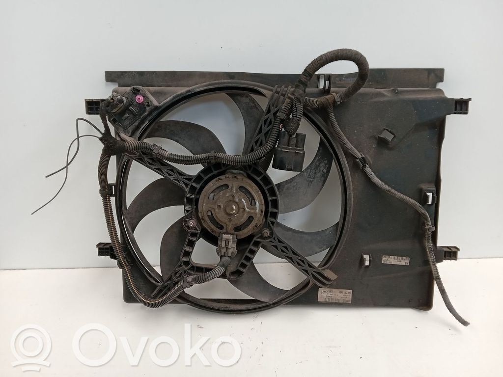 Opel Corsa D Elektryczny wentylator chłodnicy 