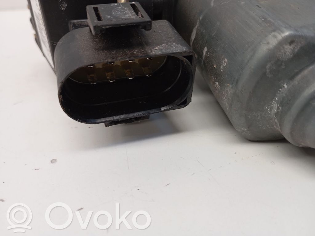 Audi A4 S4 B5 8D Motor macara geam ușă față 
