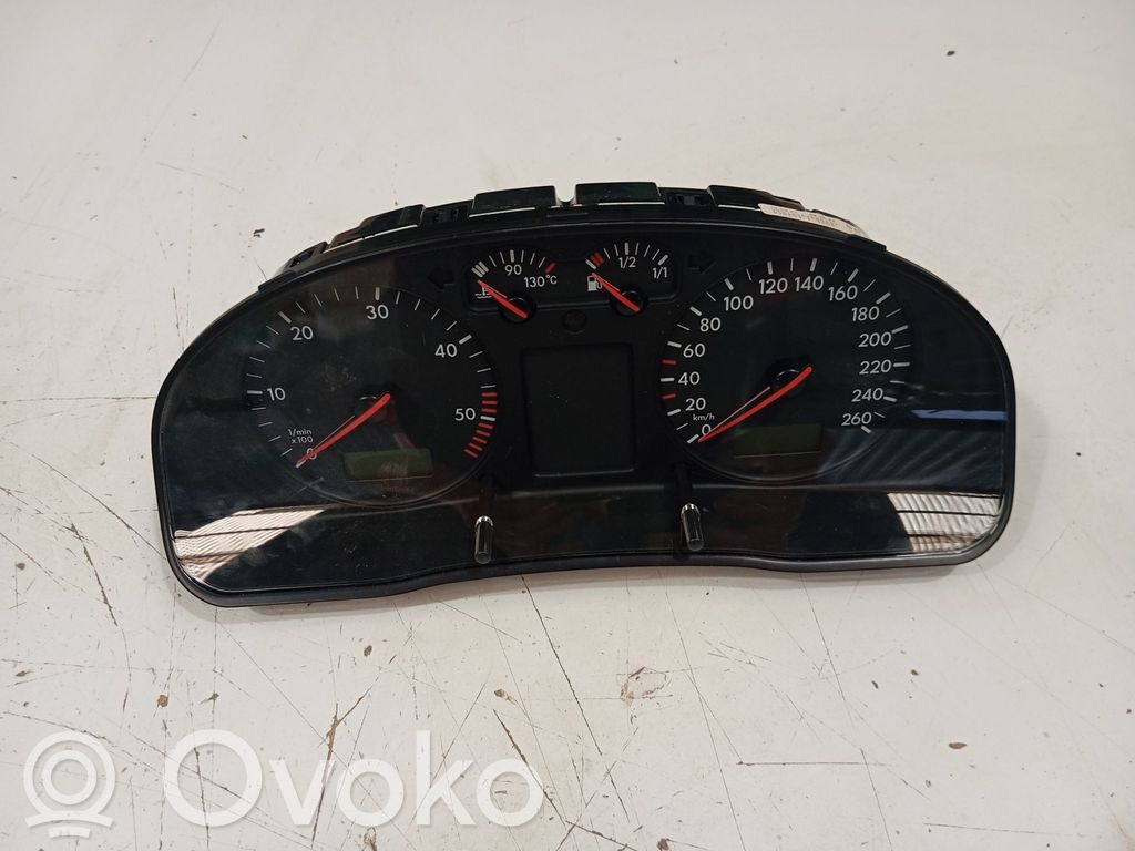 Seat Leon (1M) Nopeusmittari (mittaristo) 