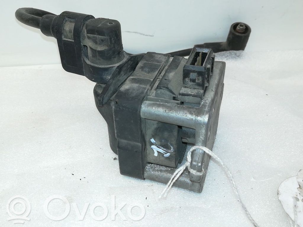 Volkswagen Golf III Bobina di accensione ad alta tensione