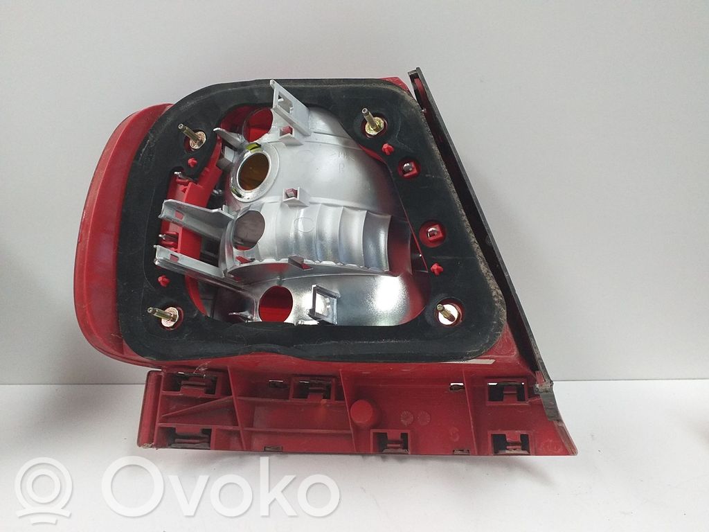 Audi A4 S4 B5 8D Luz trasera/de freno