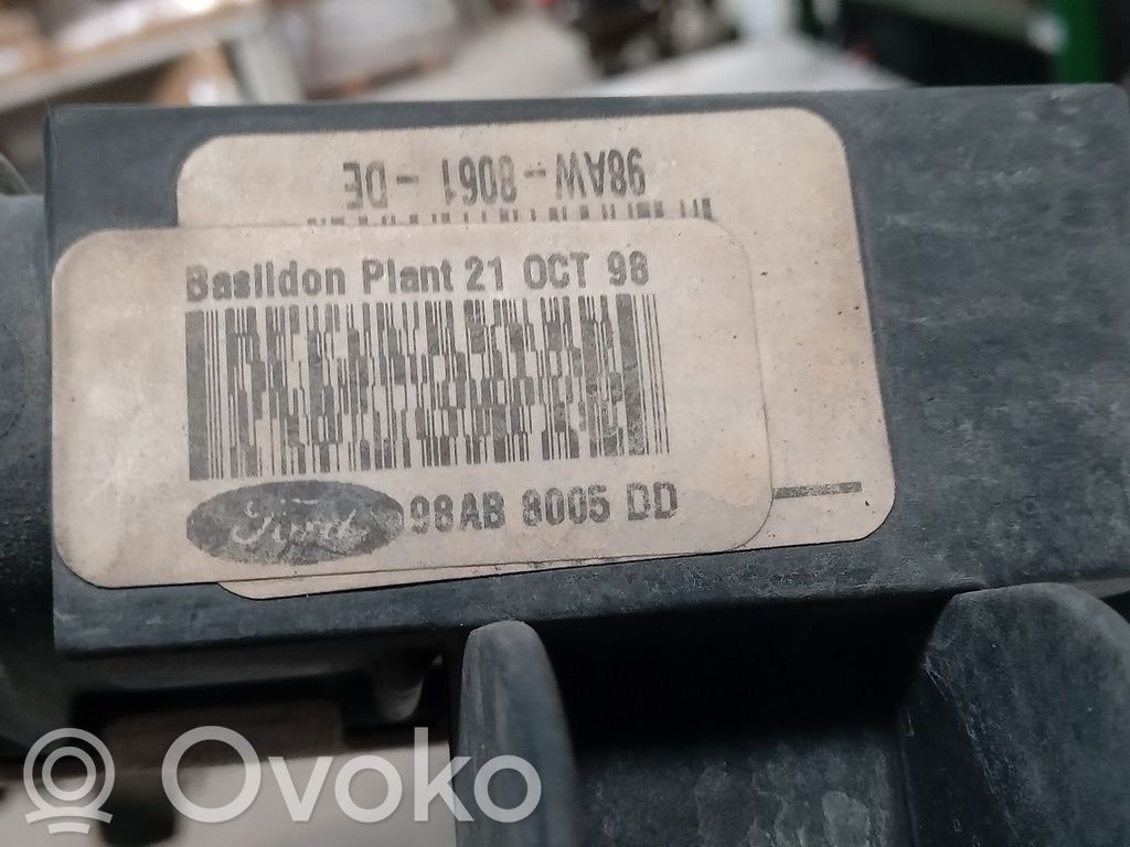 Ford Focus Jäähdyttimen lauhdutin