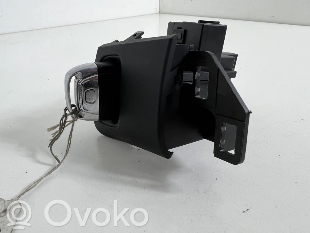 Czytnik karty   8K0909181D