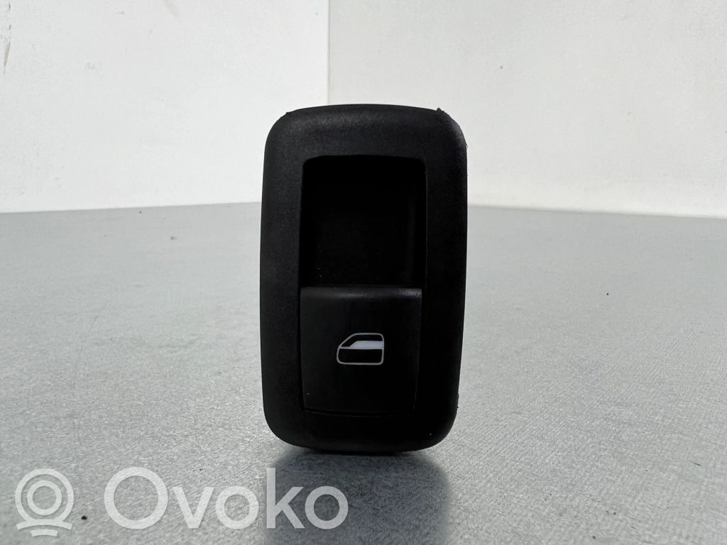 Jeep Grand Cherokee Electric window control switch 