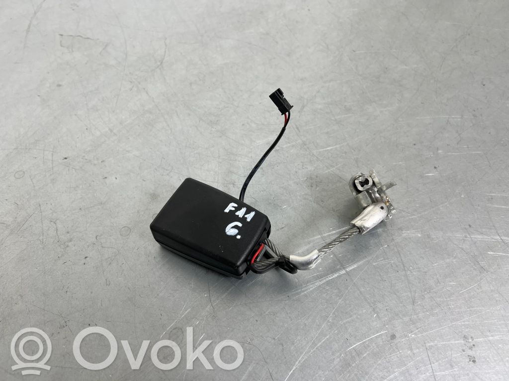 BMW 5 F10 F11 Klamra tylnego pasa bezpieczeństwa 