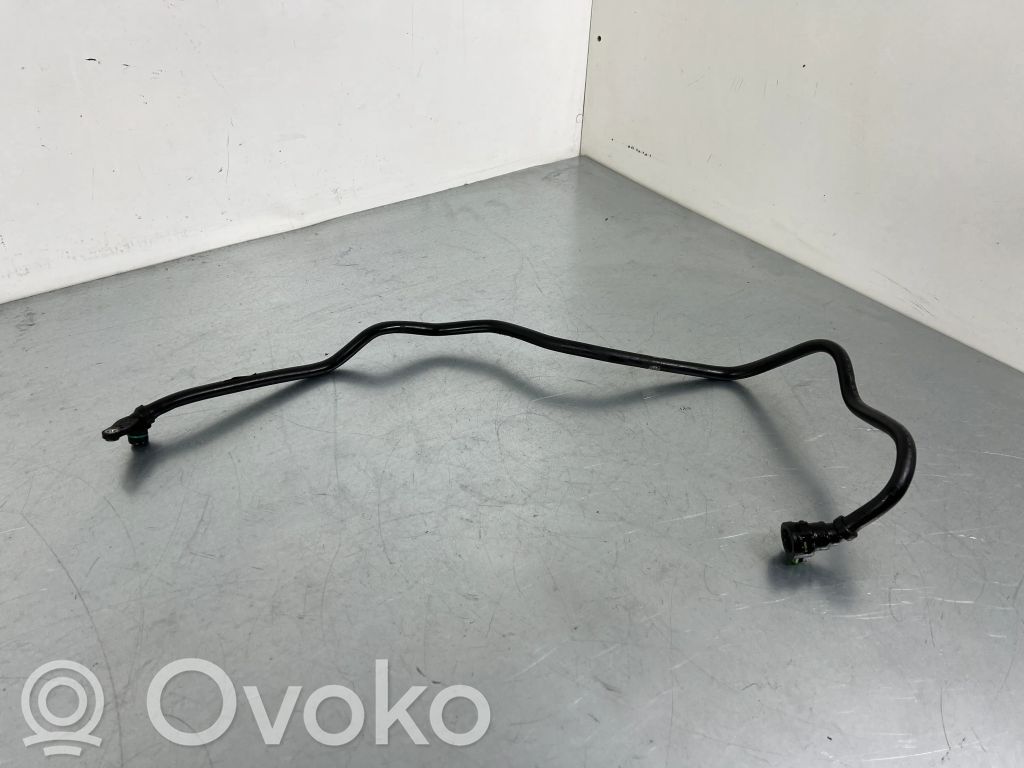 BMW 5 GT F07 Przewód paliwowy 
