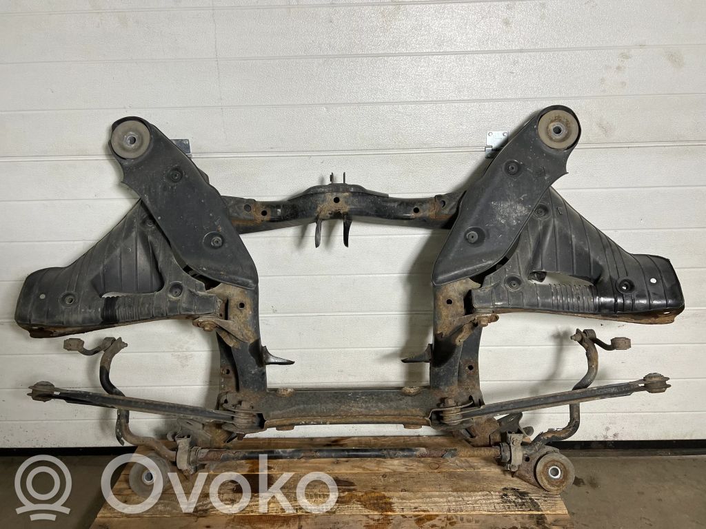 Volkswagen Touareg II Rama pomocnicza tylna 