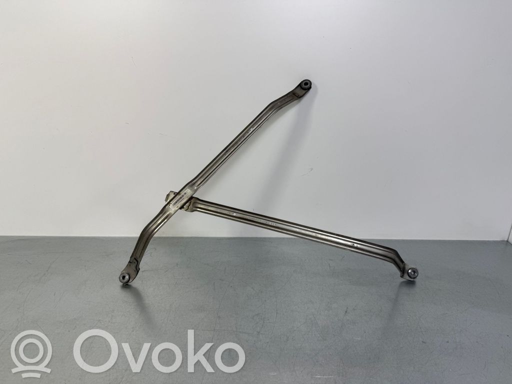 BMW X5 G05 Polttoainesäiliön kannake 
