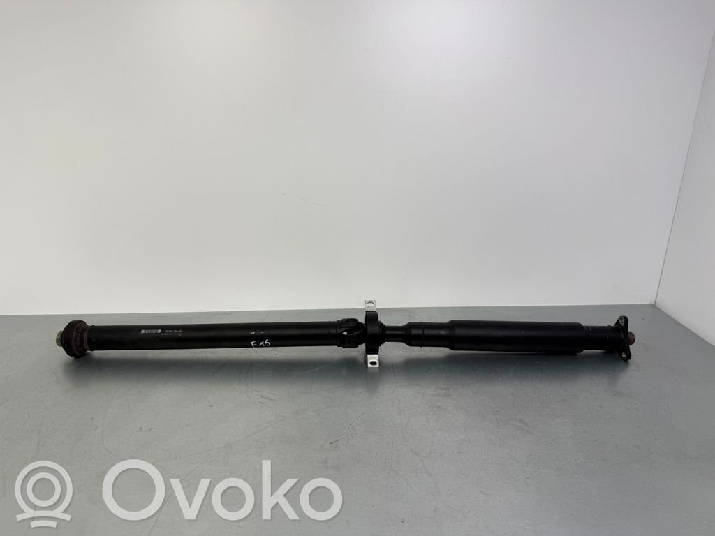 BMW X5 F15 Kardanas komplekte 
