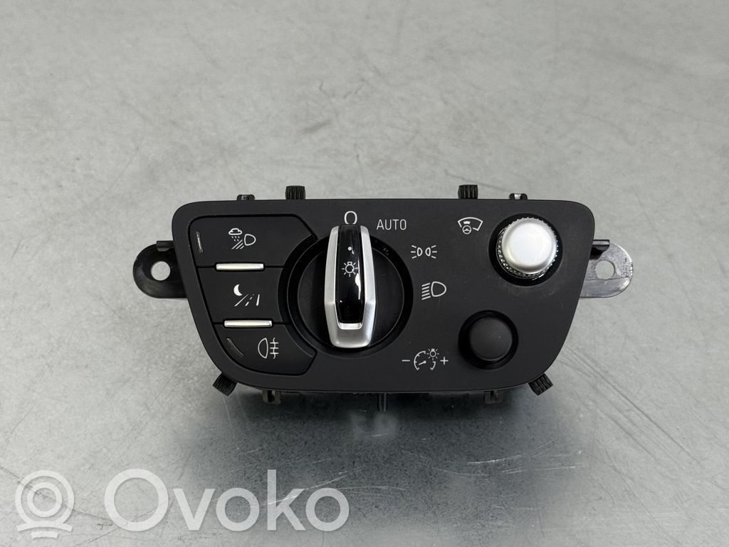 Light switch   4M0941531R