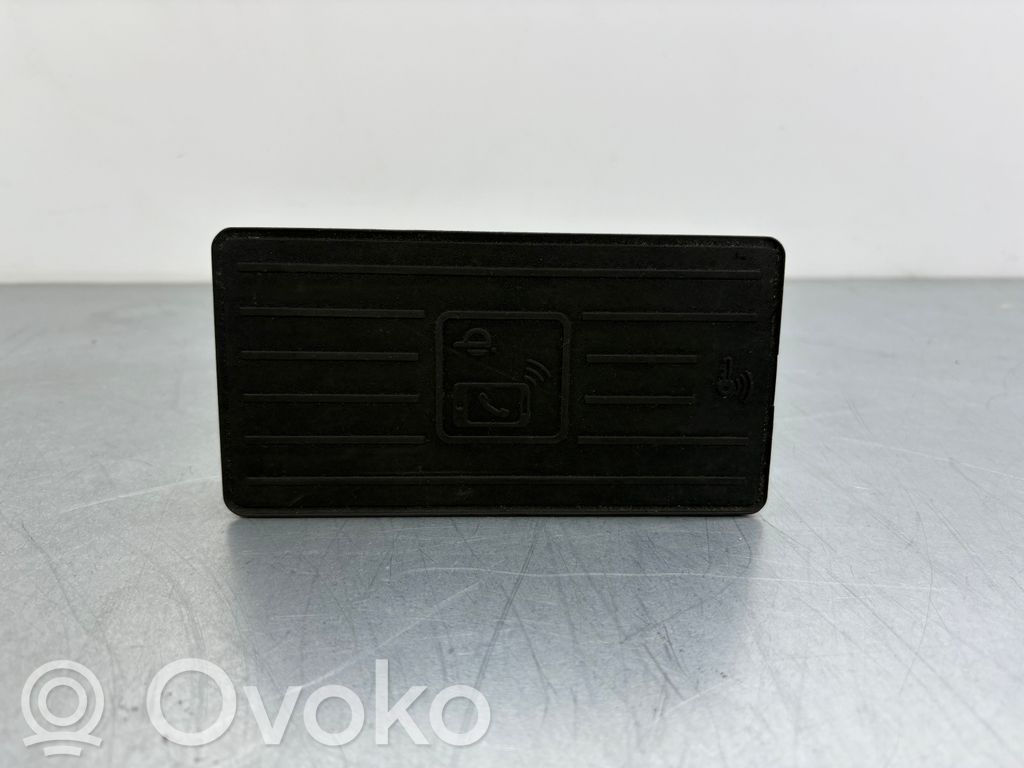 Audi A6 S6 C8 4K Wireless charging module 
