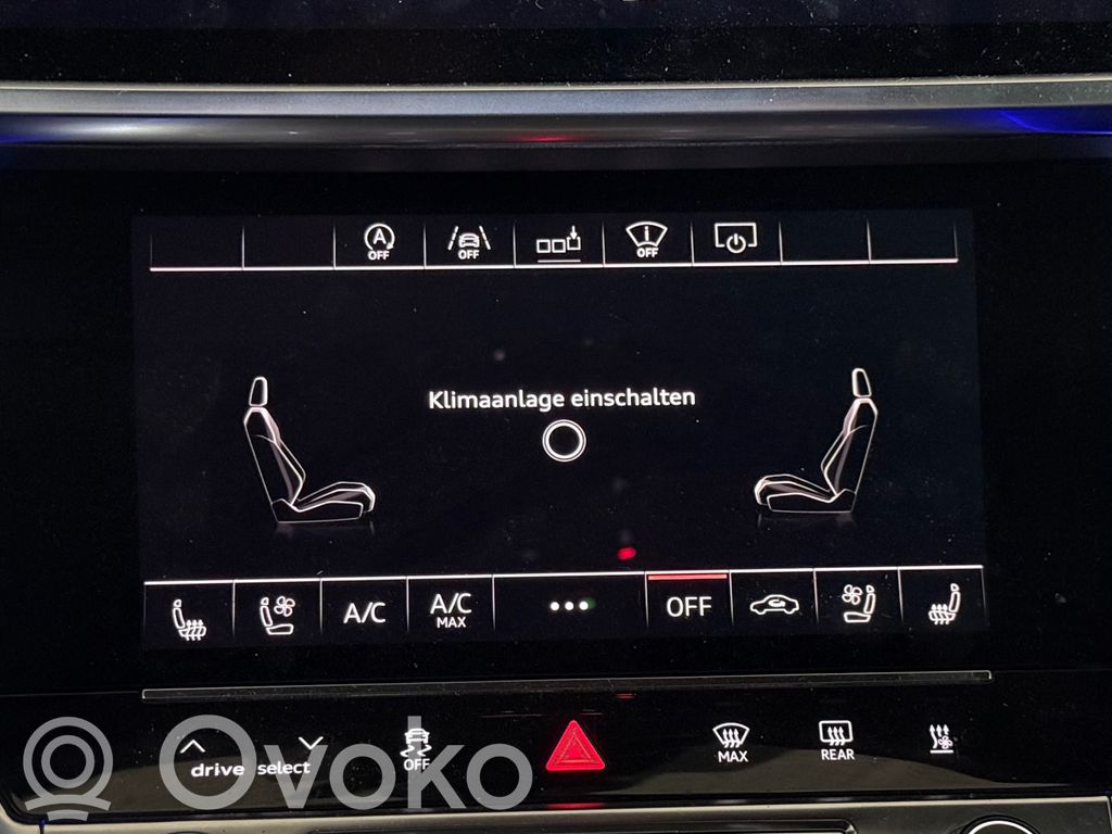 Audi A6 S6 C8 4K Monitor / wyświetlacz / ekran 