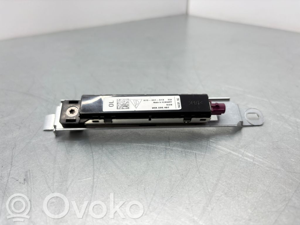Porsche Macan (95B) Antenos stiprintuvas 