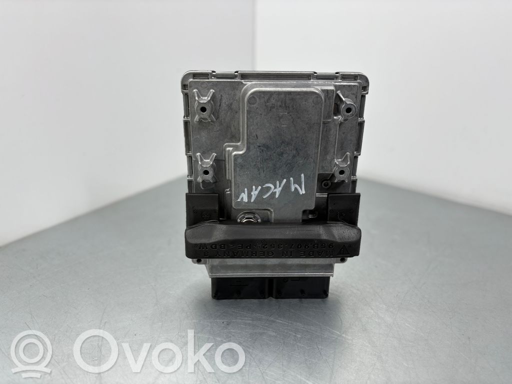 Porsche Macan (95B) Engine control unit/module 