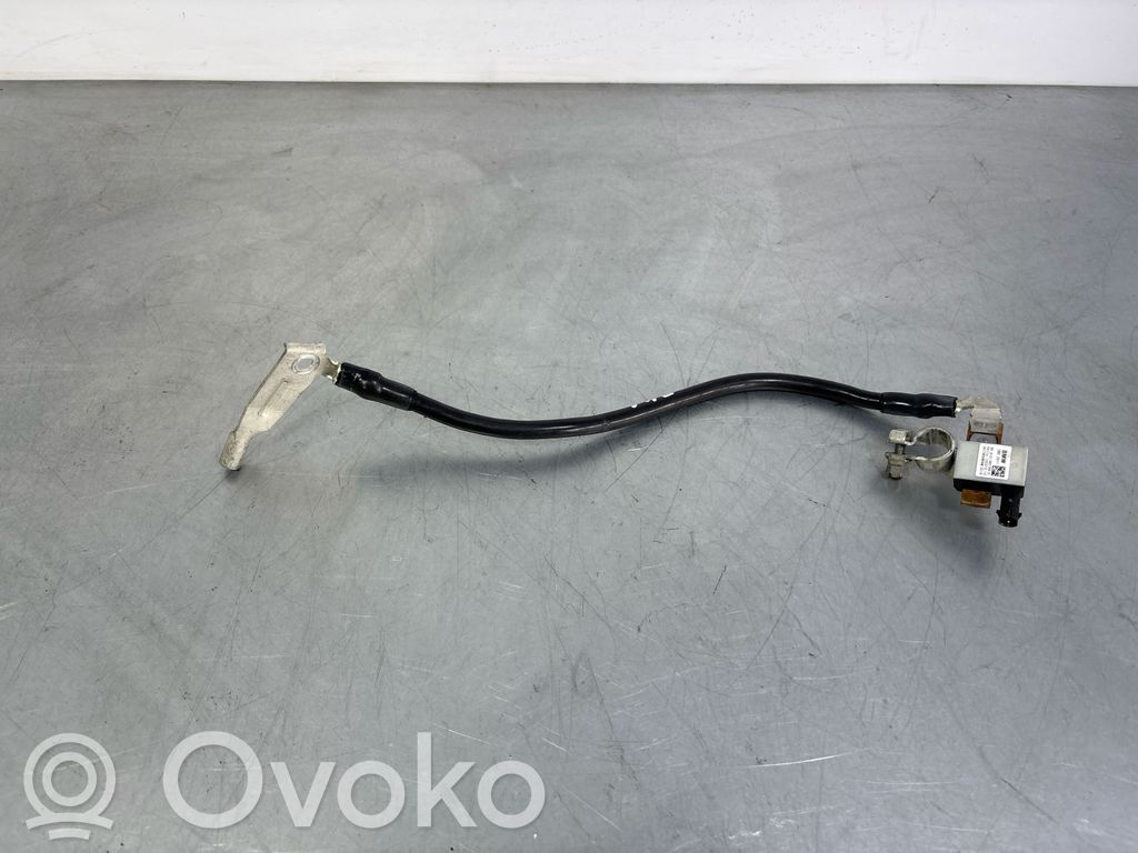BMW 2 F46 Minus / Klema / Przewód akumulatora 