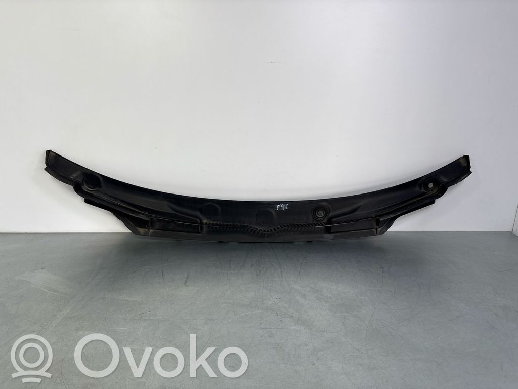 BMW 2 F46 Pyyhinkoneiston lista 