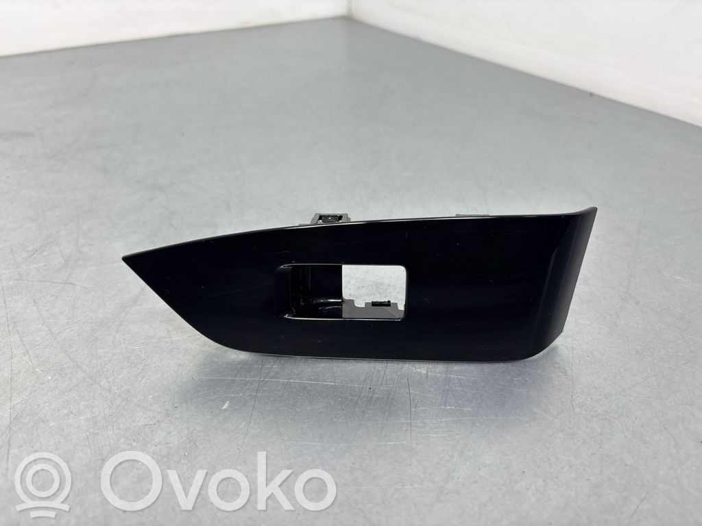 Przyciski szyb   KB7W685L1,PCK6269