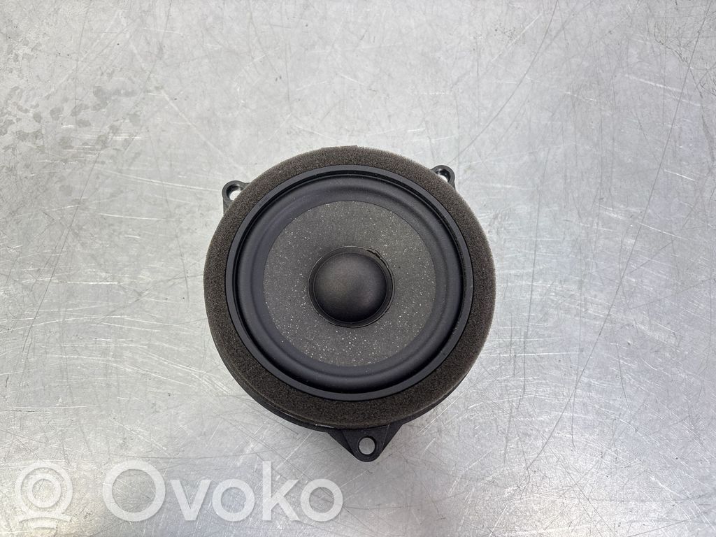 BMW 3 G20 G21 Głośnik drzwi tylnych 