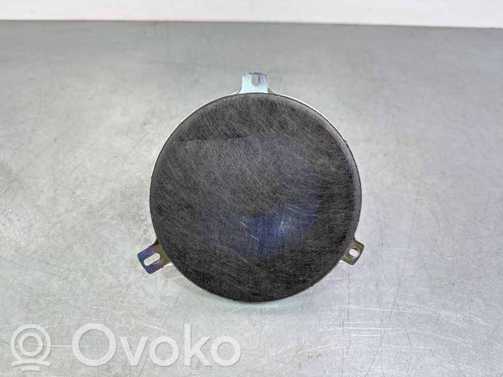 Jeep Grand Cherokee Rear door speaker 
