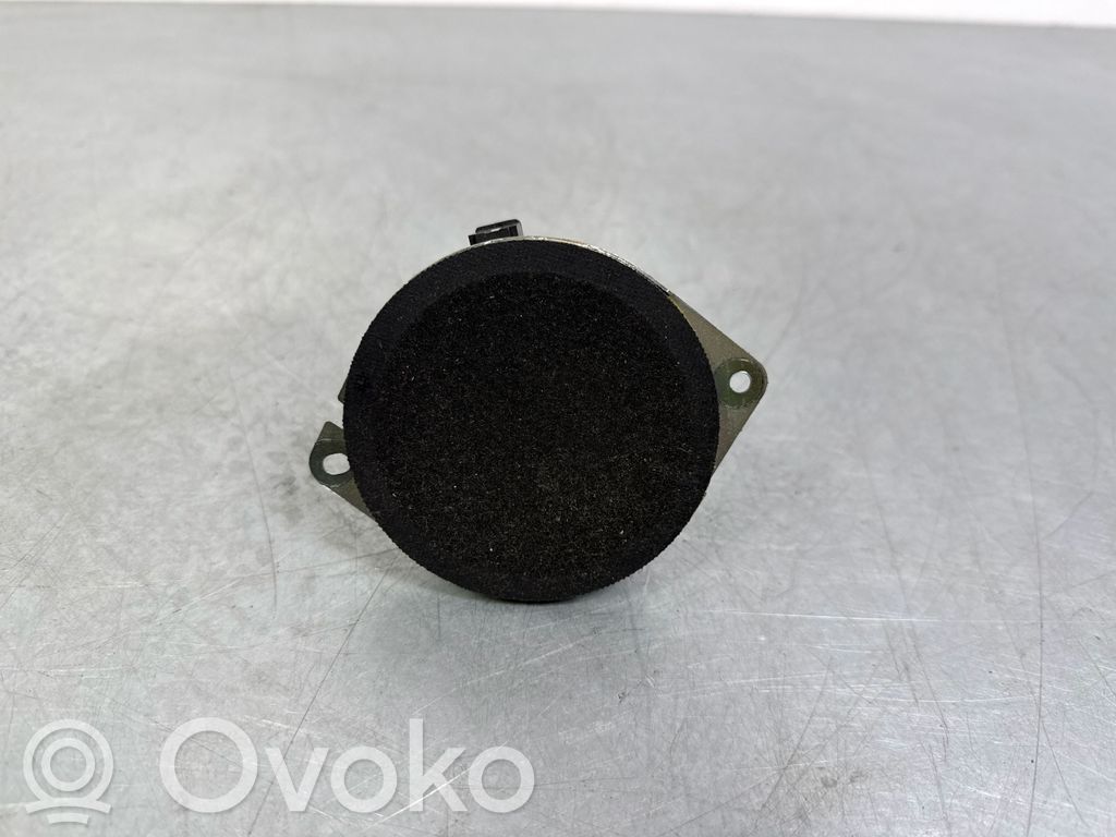 Jeep Grand Cherokee Front door speaker 