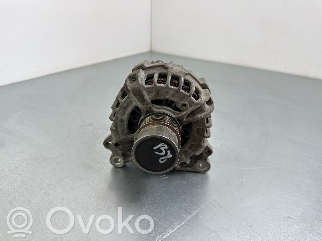 Volkswagen PASSAT B8 Ģenerators 