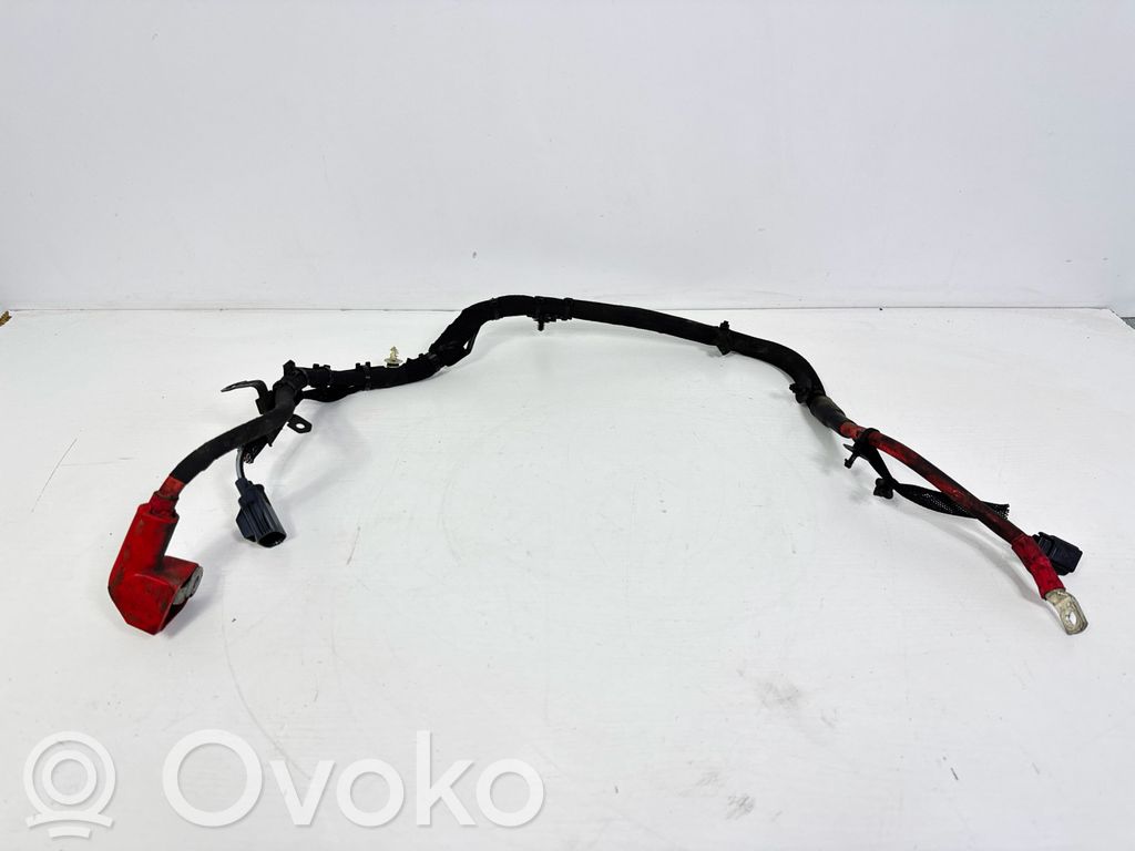 Jaguar F-Pace Cable positivo (batería) 
