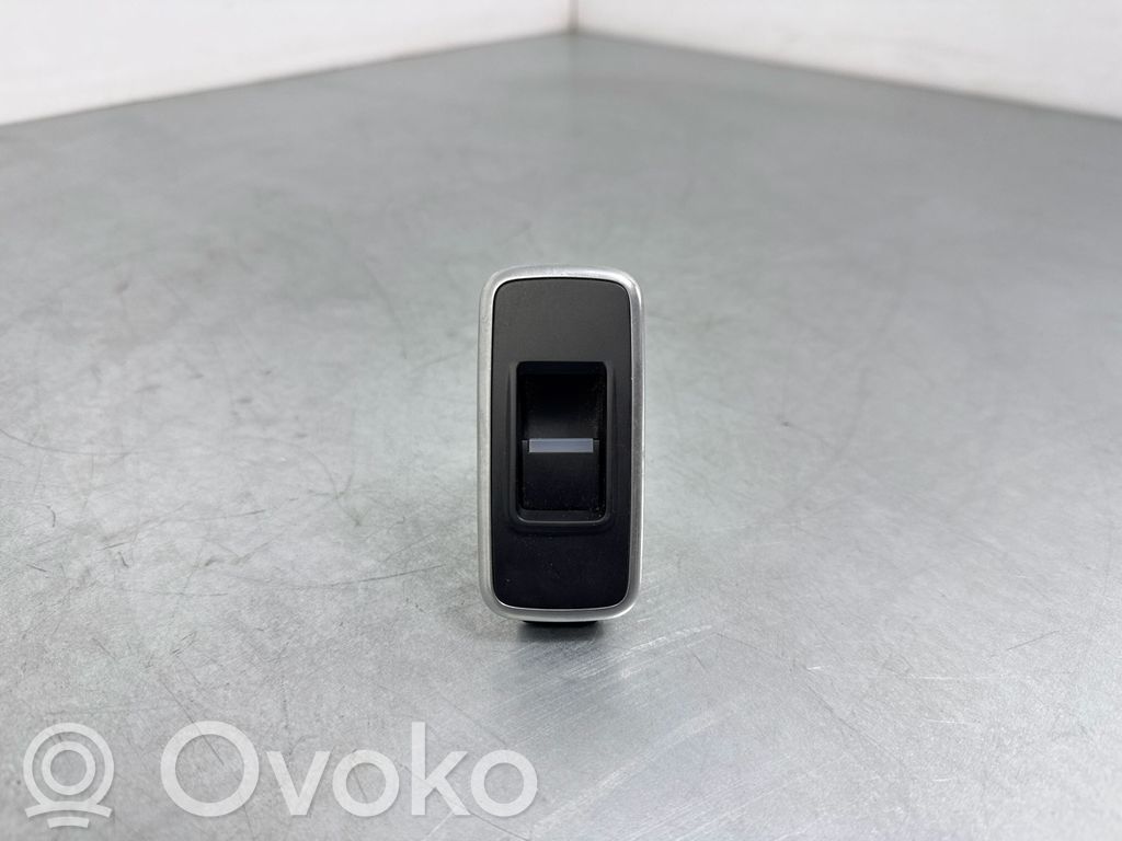 Jaguar F-Pace Electric window control switch 