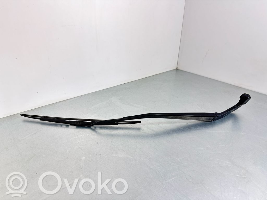Land Rover Range Rover Sport L494 Front wiper blade arm 