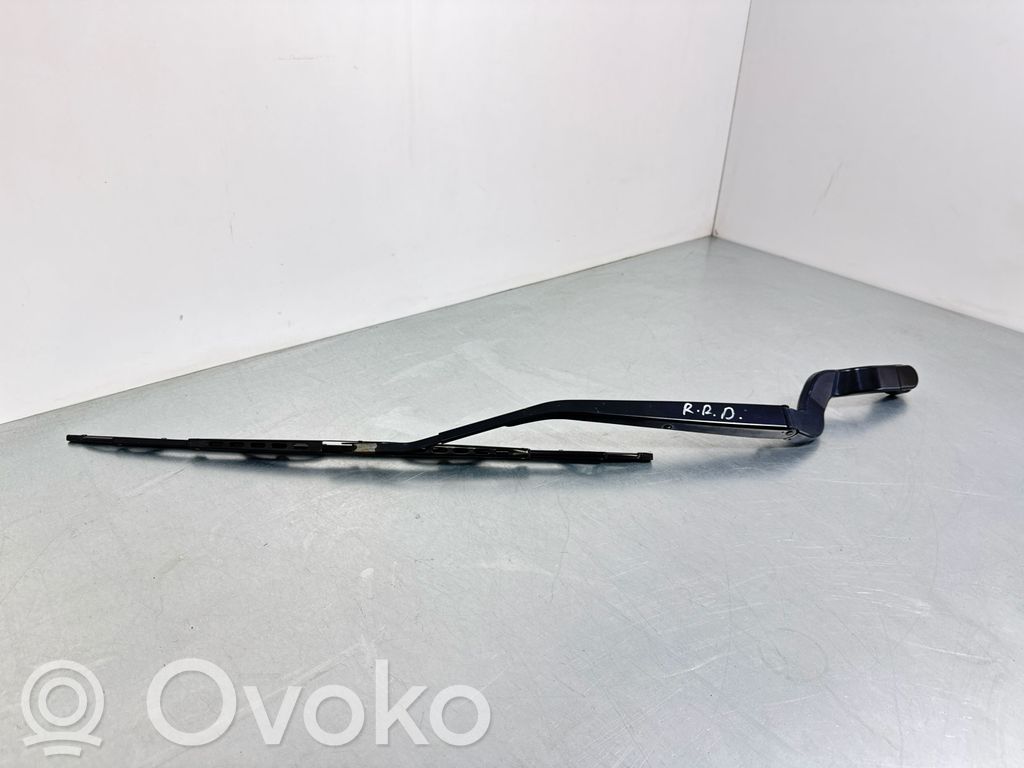 Land Rover Range Rover Sport L494 Front wiper blade arm 