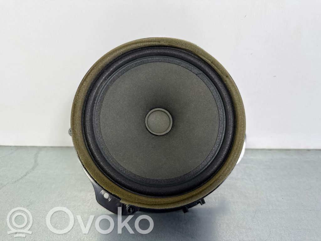 Jaguar F-Pace Altavoz de la puerta delantera 