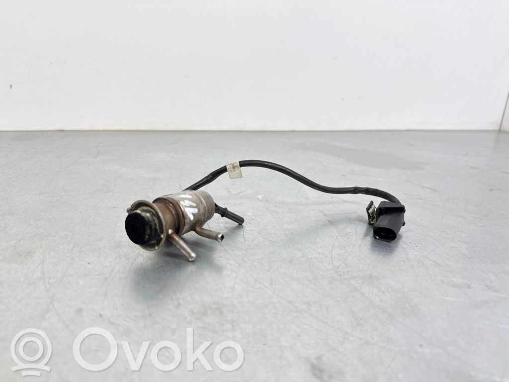 Audi A4 S4 B9 Inyector de AdBlue 