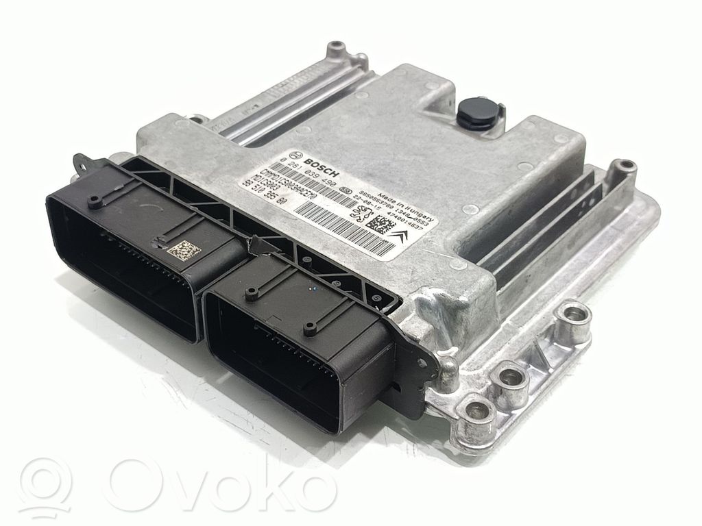 Unidad de control/módulo del motor   0281039490