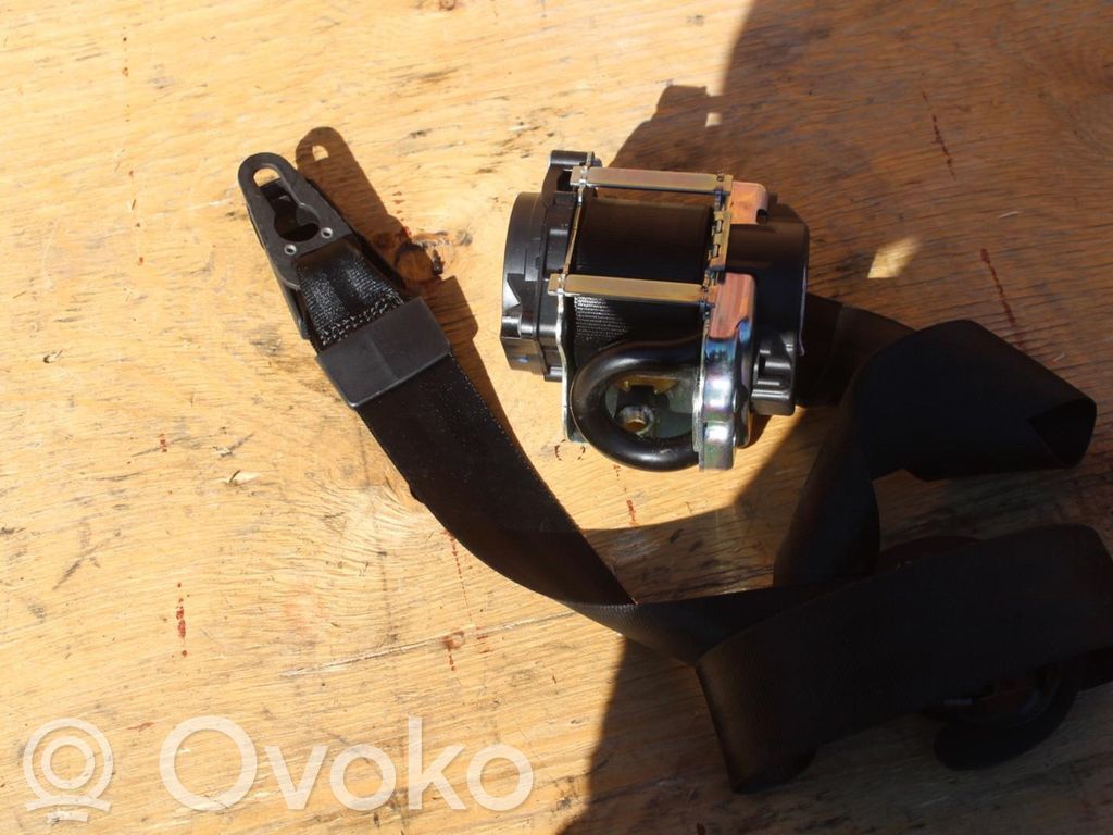 Audi A4 S4 B9 Front seatbelt 