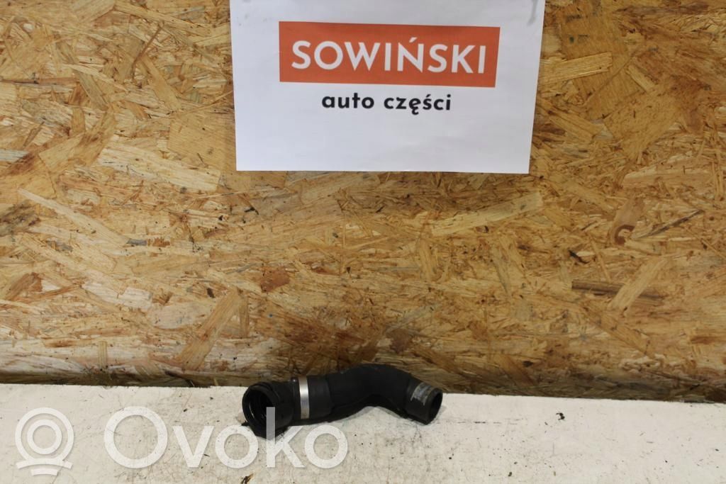 Audi A5 8T 8F Variklio aušinimo vamzdelis (-ai)/ žarna (-os) 