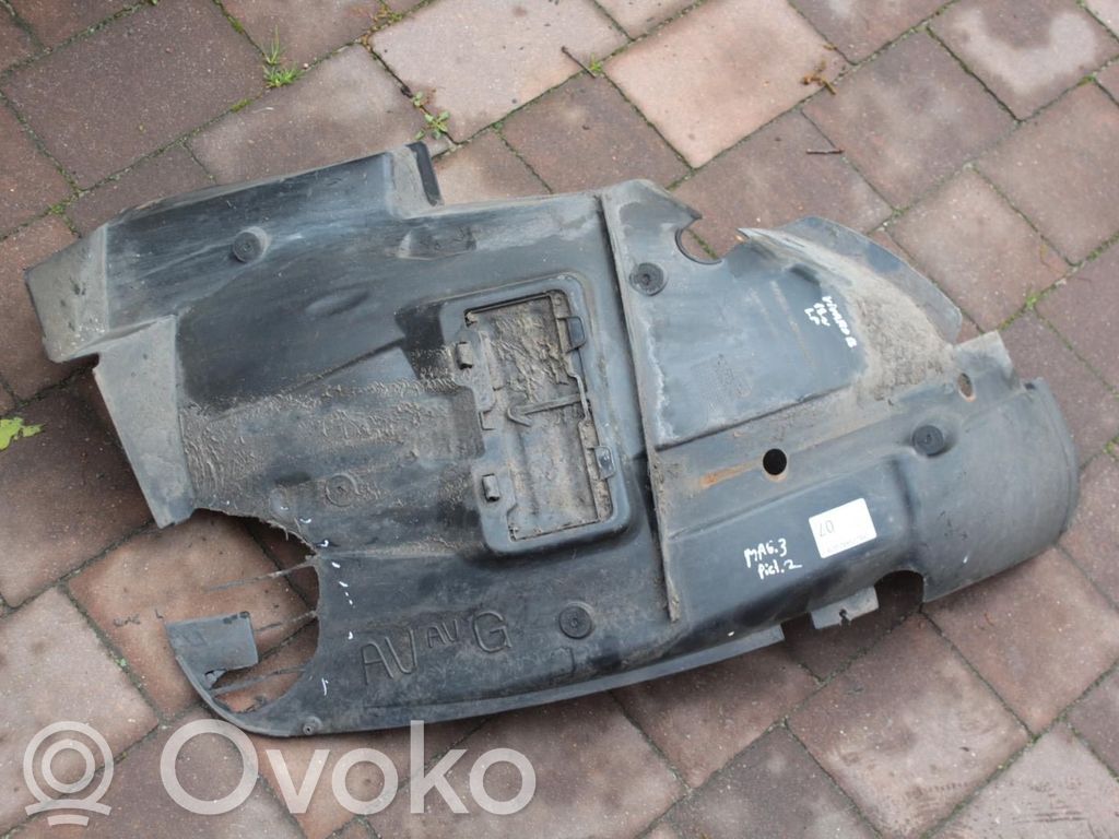 Opel Vivaro Nadkole przednie 