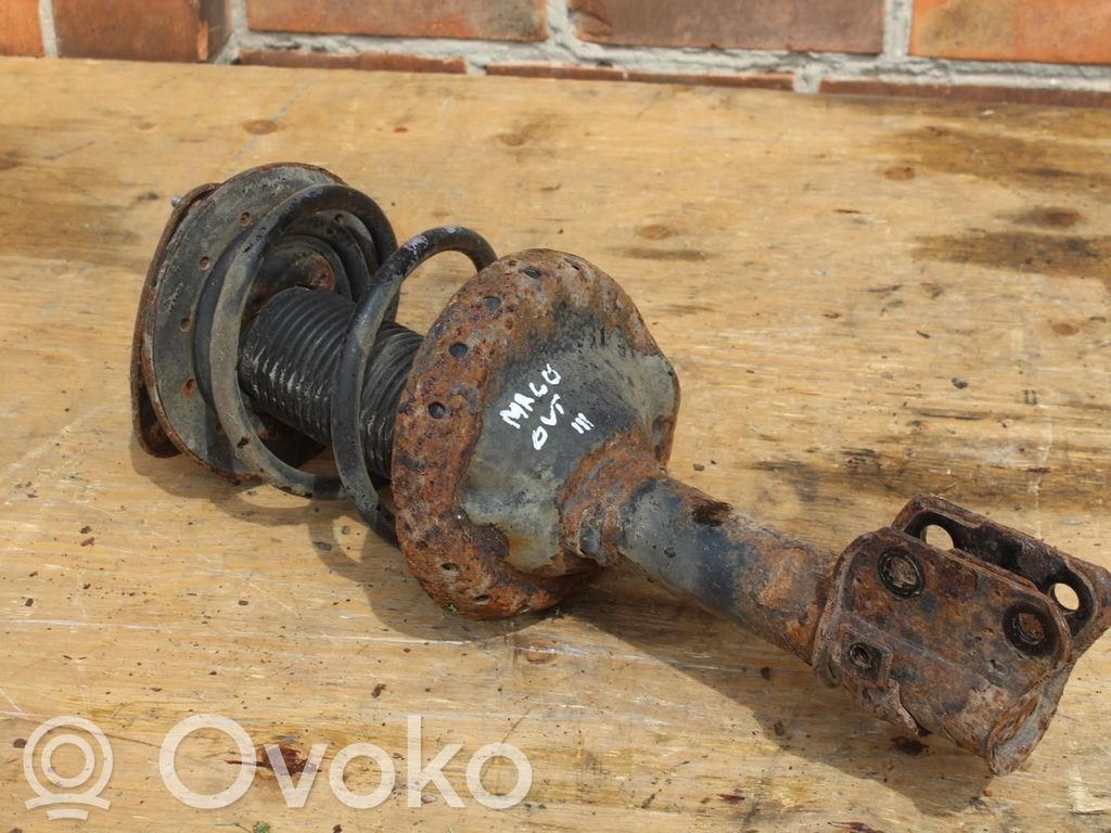 Subaru Outback Amortyzator osi przedniej ze sprężyną 