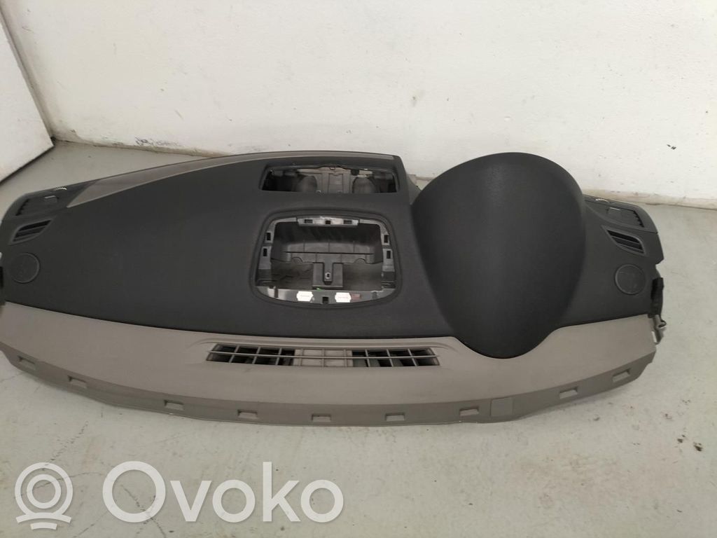 Renault Megane III Panel de instrumentos 