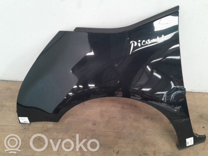 Citroen C4 Grand Picasso Błotnik przedni 
