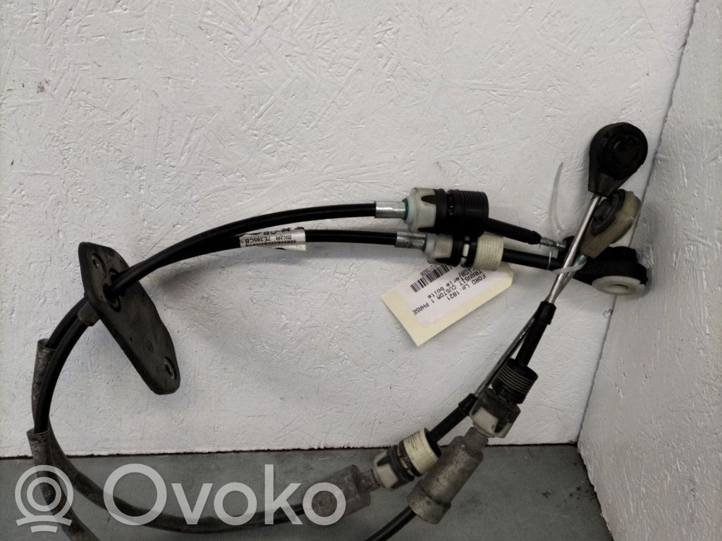 Gear shift cable linkage   BK2R7E395CB