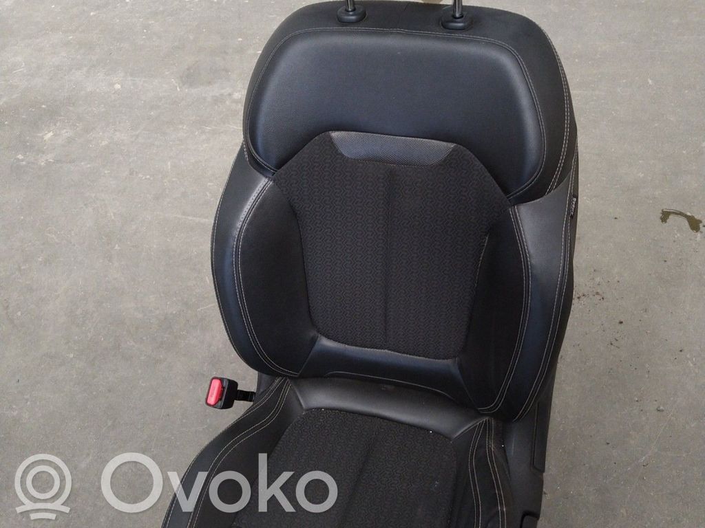 Renault Kadjar Kuljettajan istuin 