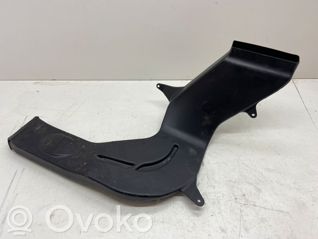 BMW 5 F10 F11 Salono oro latakas (-ai) 
