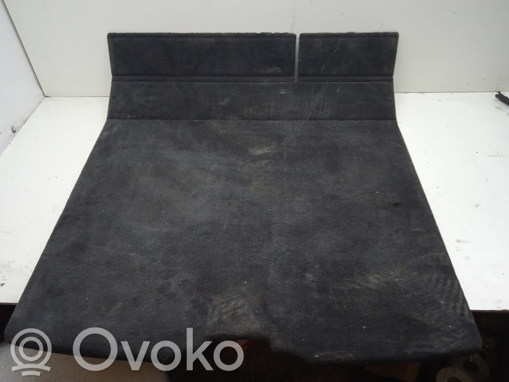 Volvo V50 Bagažinės grindys 