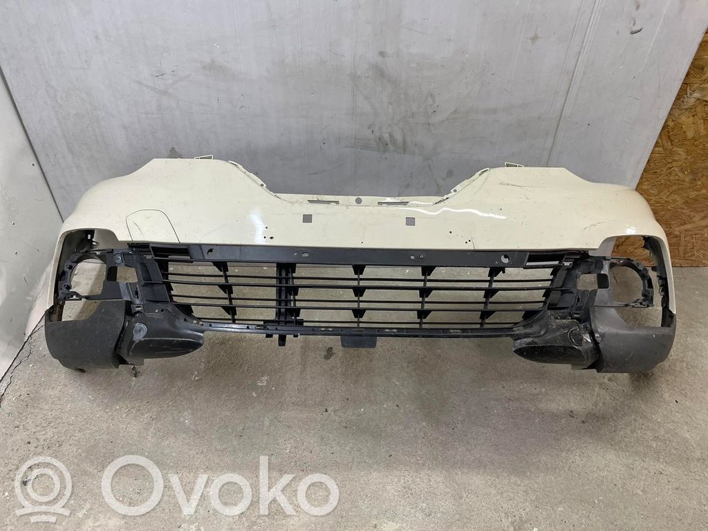 Renault Captur Zderzak przedni 